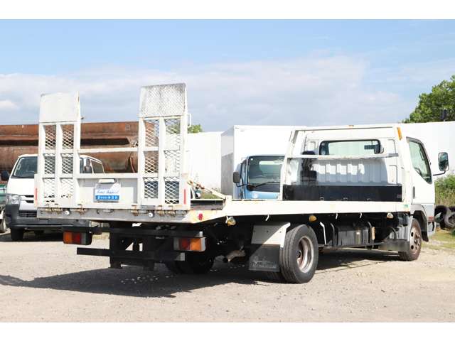 Mitsubishi Fuso Canter 10