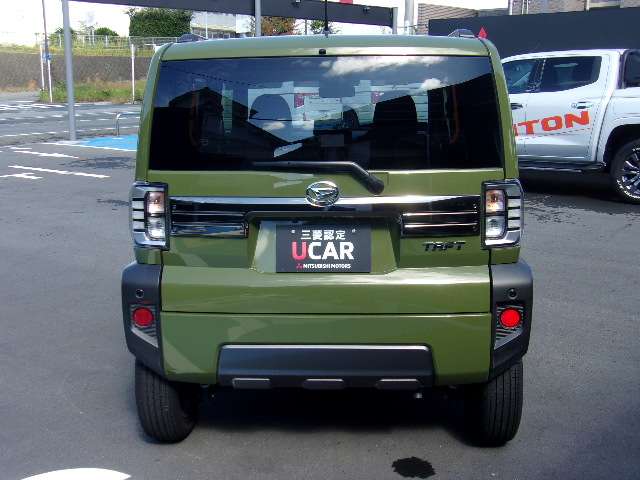 Daihatsu Taft 3
