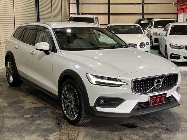 Volvo V60 Cross Country 4