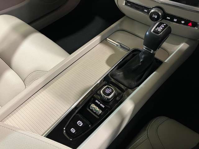 Volvo V60 Cross Country 9
