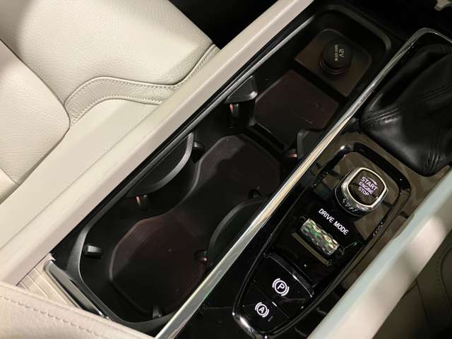 Volvo V60 Cross Country 10