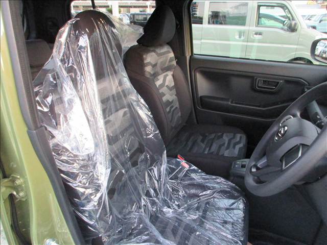 Daihatsu Taft 11