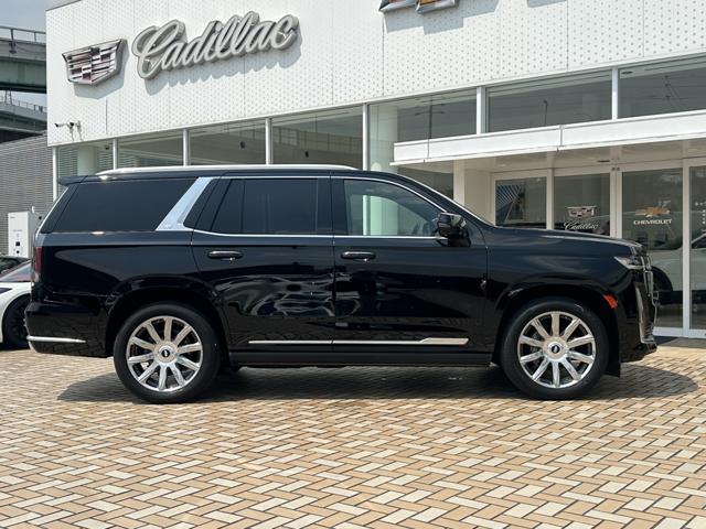 Cadillac エスカレード 6