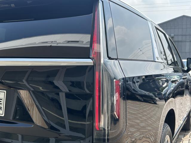 Cadillac エスカレード 9