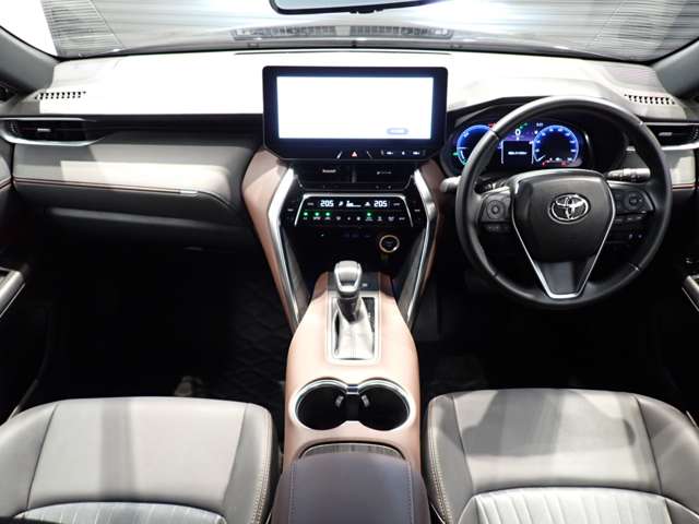 Toyota Harrier 2