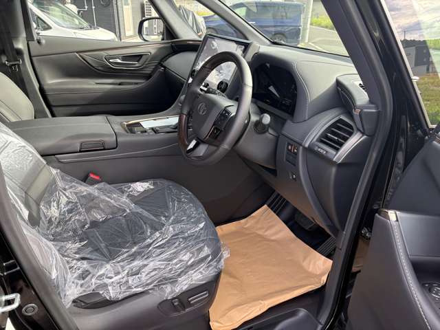 Toyota Alphard 8