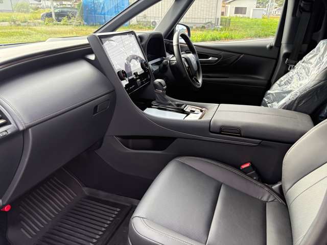 Toyota Alphard 9