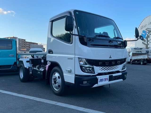 Mitsubishi Fuso Canter 10