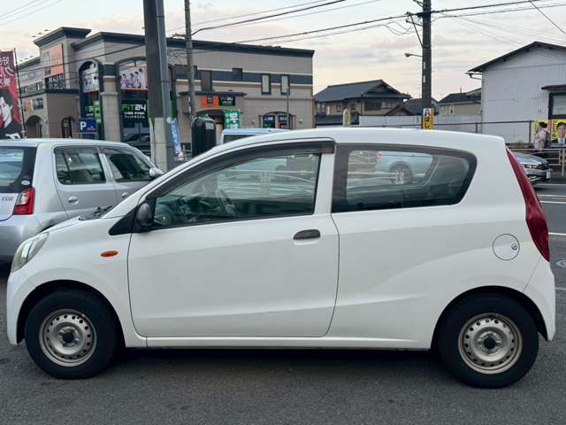 Daihatsu Mira 5