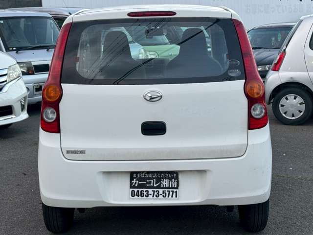Daihatsu Mira 7