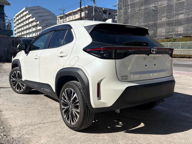 Toyota Yaris Cross 4