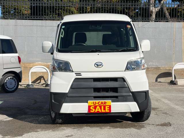 Daihatsu Hijet Cargo 2