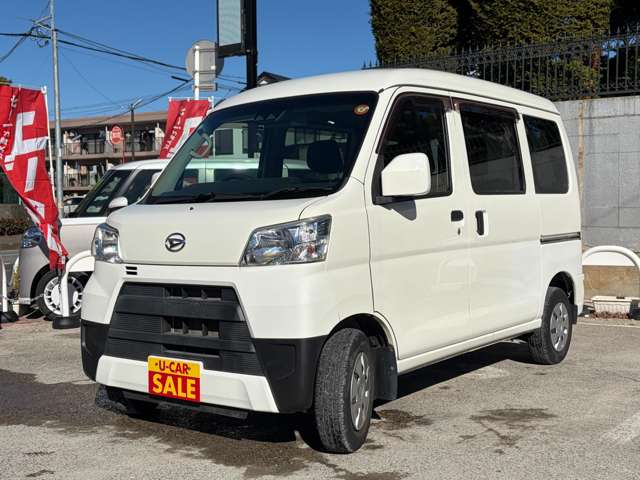 Daihatsu Hijet Cargo 3