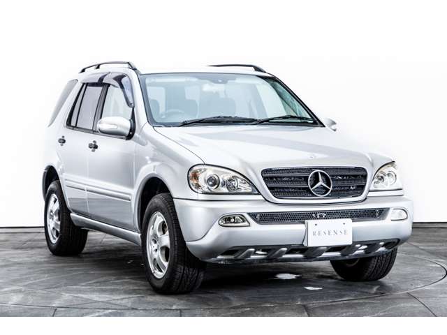 Mercedes-Benz MClass 12