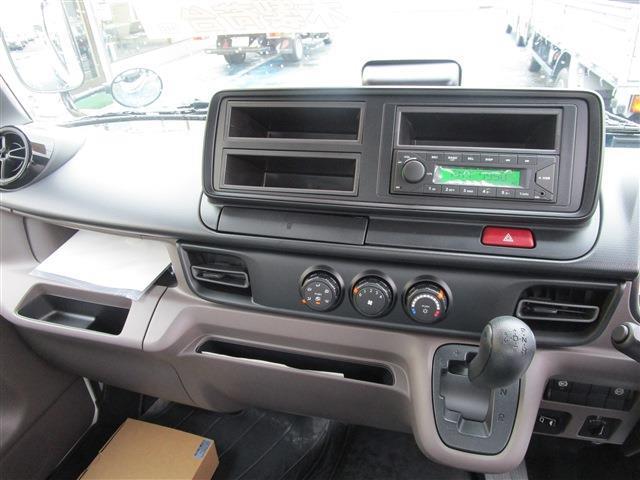 Mitsubishi Fuso Canter 11