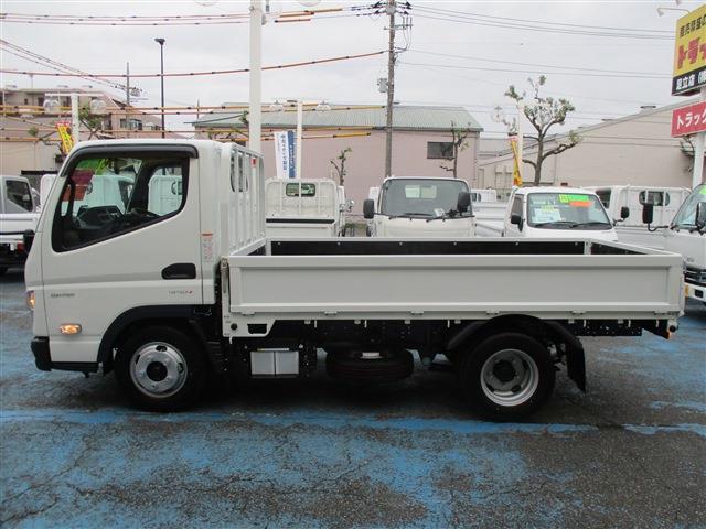 Mitsubishi Fuso Canter 4