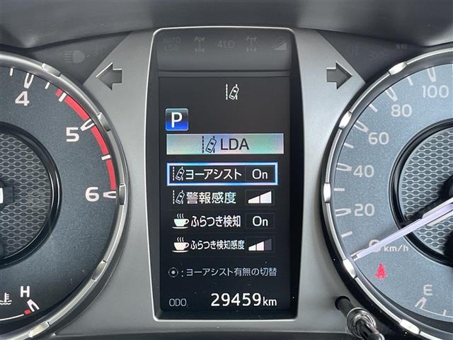 Toyota Hilux 4