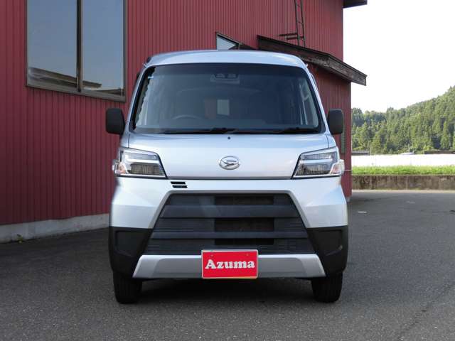 Daihatsu Hijet Cargo 3