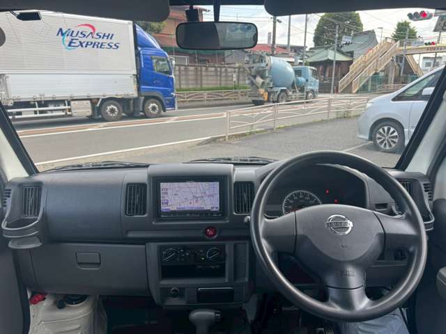 Nissan NV100 Clipper 11