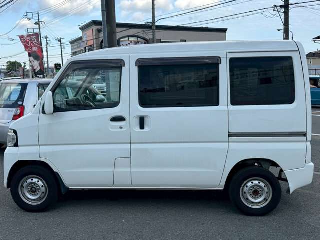 Nissan NV100 Clipper 5