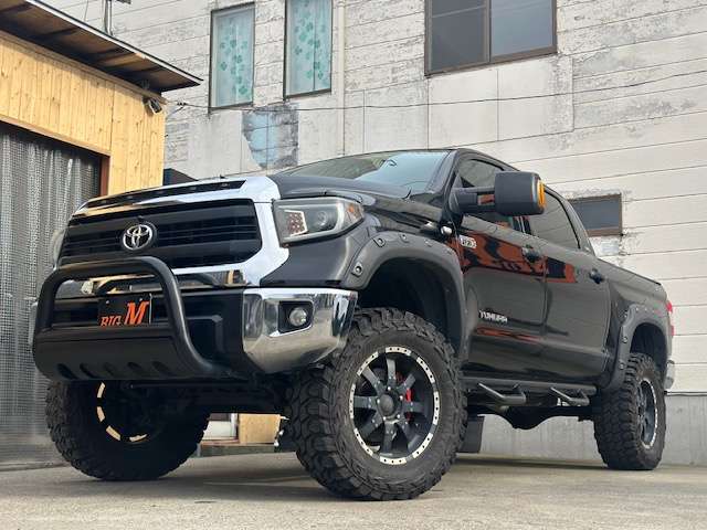 Toyota Tundra 8