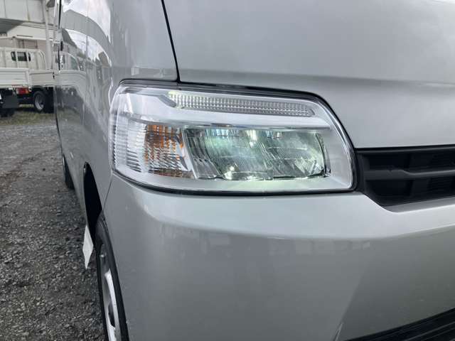 Daihatsu グランマックスカーゴ 12