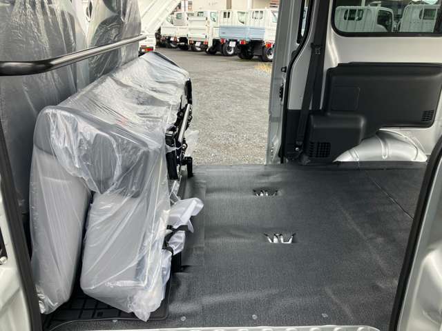 Daihatsu グランマックスカーゴ 5