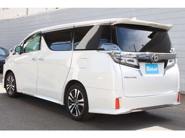 Toyota Vellfire 7