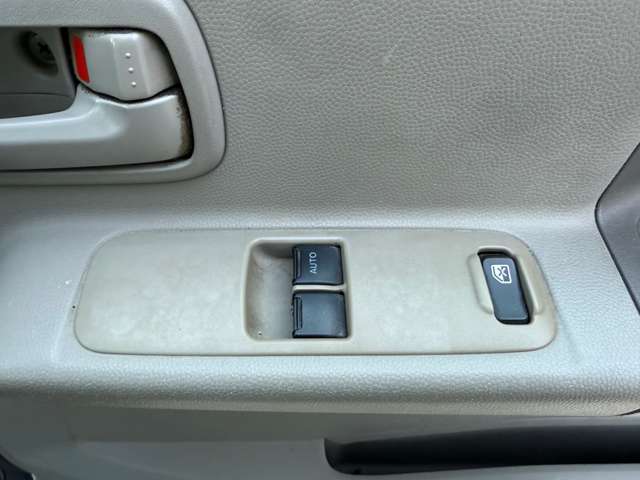 Suzuki Every 12