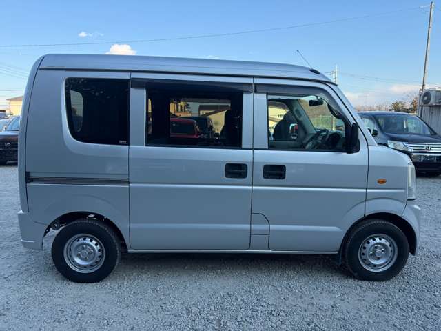 Suzuki Every 9