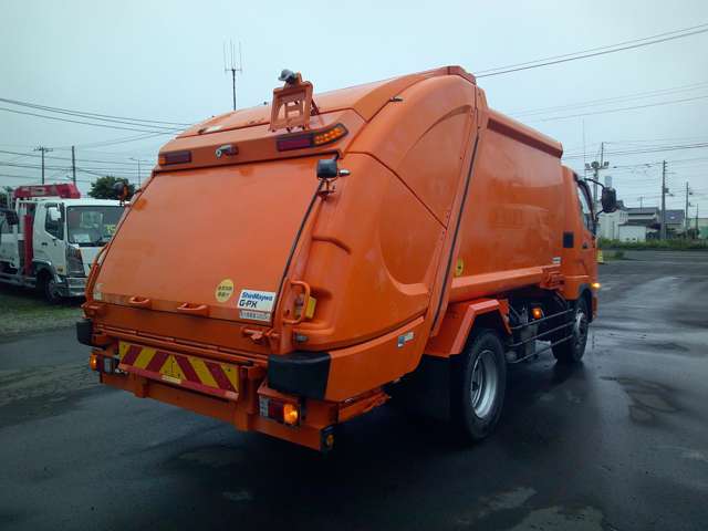 Mitsubishi Fuso Fighter 7