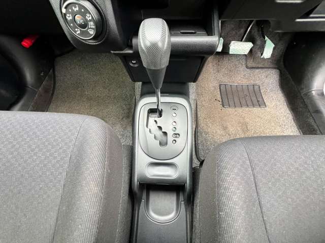 Toyota Probox Van 11
