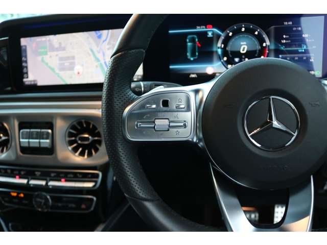 Mercedes-Benz G-Class 11