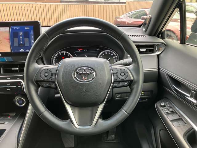 Toyota Harrier 11