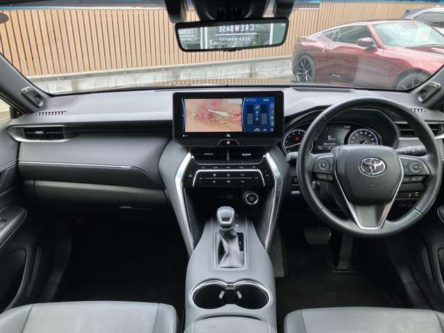 Toyota Harrier 2