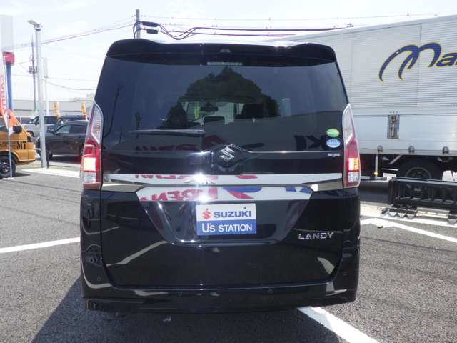 Suzuki Landy 10