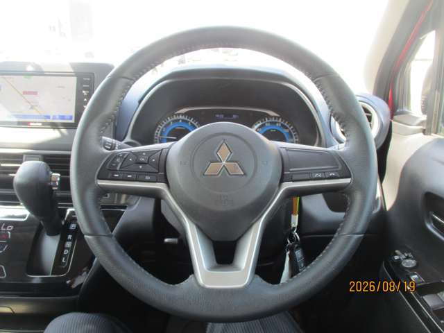 Mitsubishi eK X 6