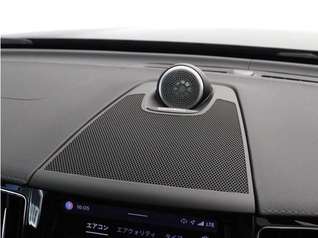 Volvo XC60 6