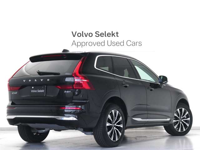 Volvo XC60 8