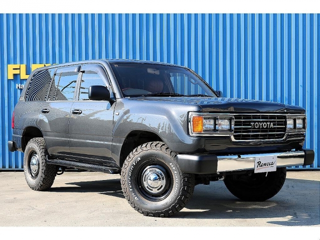 Toyota Land Cruiser 100 3