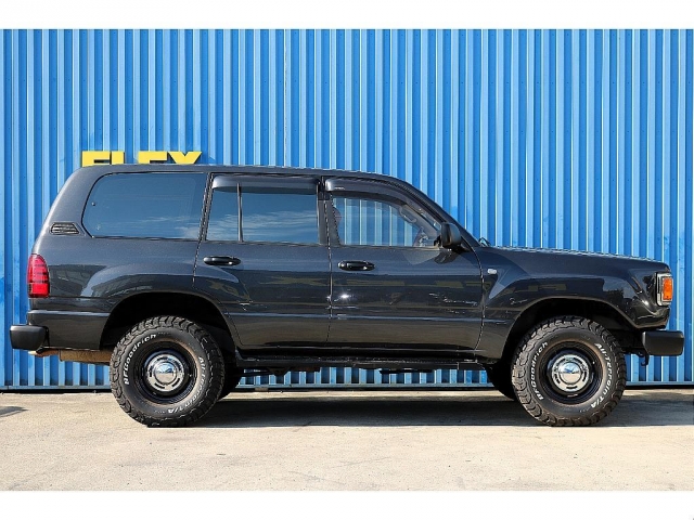 Toyota Land Cruiser 100 5