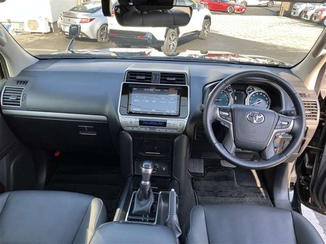Toyota Land Cruiser Prado 2