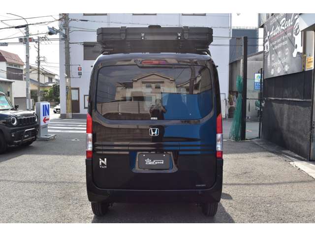 Honda N-VAN 9