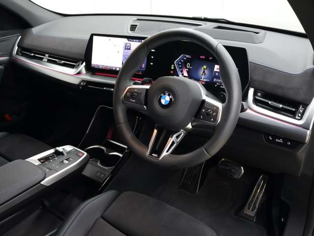 BMW X2 4