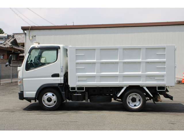 Mitsubishi Fuso Canter 4