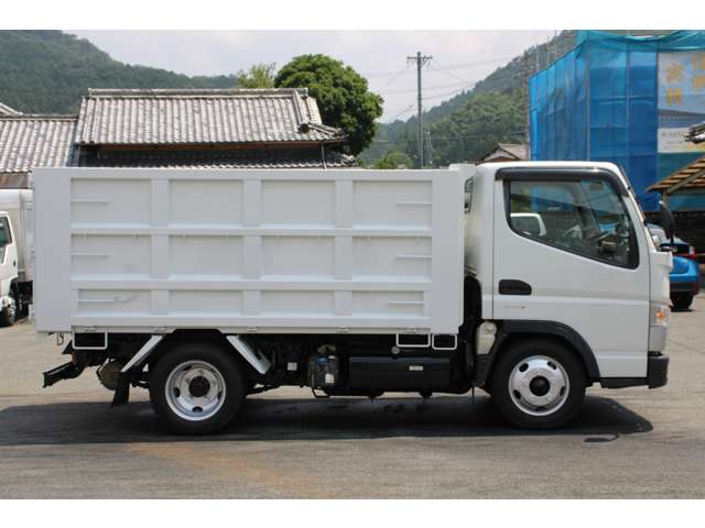 Mitsubishi Fuso Canter 5