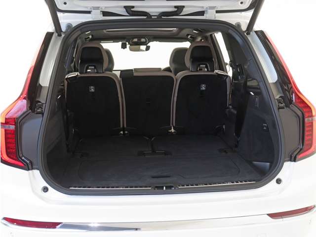 Volvo XC90 12