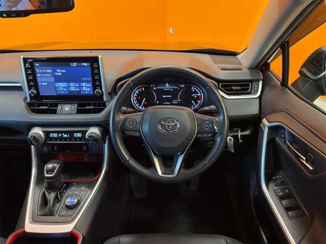 Toyota RAV4 2
