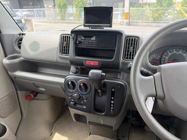 Suzuki Every 12
