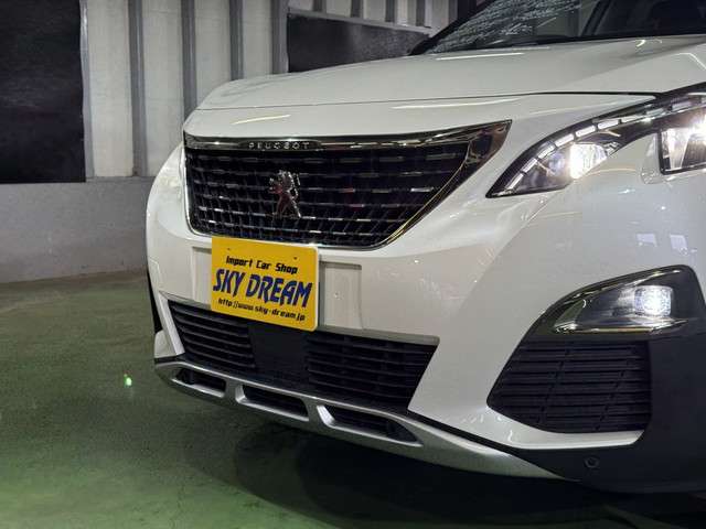 Peugeot 5008 6